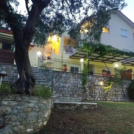 Nestor Apartments クリッシ・アモウディア エクステリア 写真