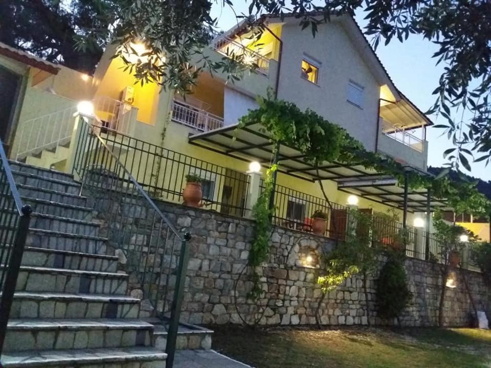 Nestor Apartments クリッシ・アモウディア エクステリア 写真